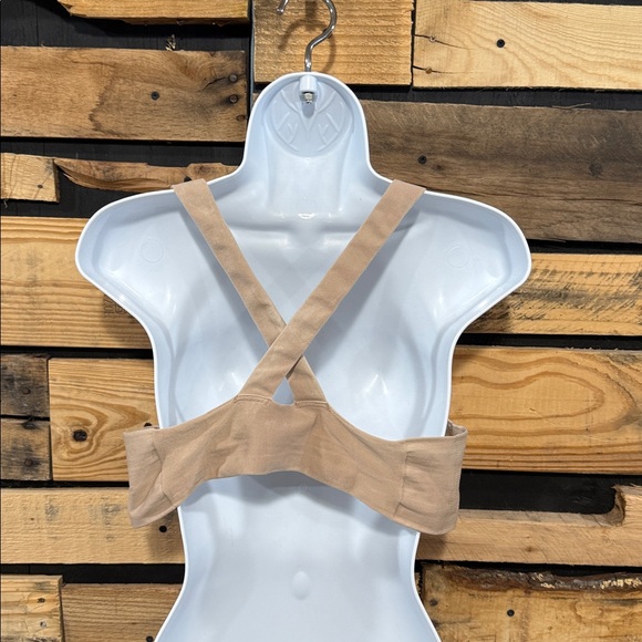 Spanx Racer Back Bra Lightly Lined Beige
30012R Bra-llelujah Bra Size 38C - Picture 6 of 8